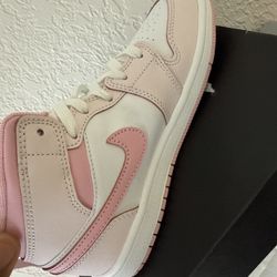 Nike Niña 