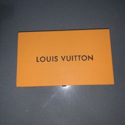 Louis Vuitton Purse 