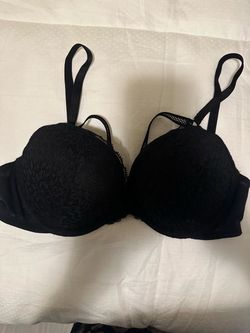 Vicroria’S secret.   Esta. Nuebo.   36 c. Push