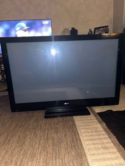 Sanyo Flat Screen TV