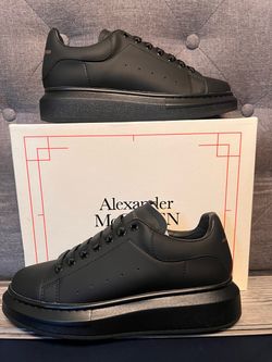 Alexander McQueen black