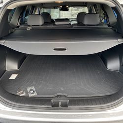 Nissan Rogue.     Cargo Cover