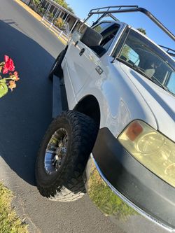F150 XLT Triton