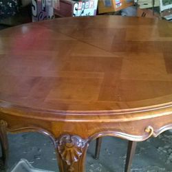 Formal Dining Room Table w/Leaf