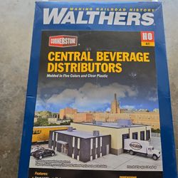 HO Scale  Walthers Central Beverage Distributor 