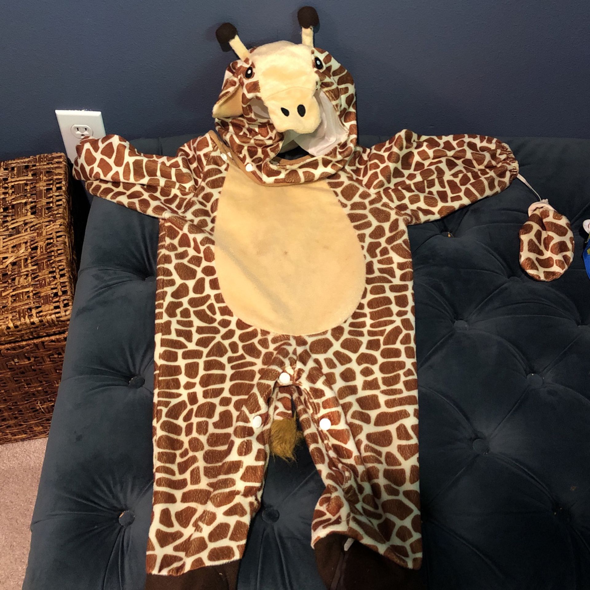 Giraffe Halloween Costume (12-24 Months)