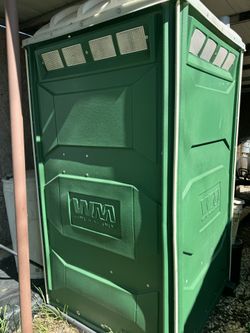 Portable Bathroom 