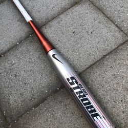 Nike Aero Strobe Baseball Bat Sz 34” -3 In Nice Condition BESR Certified Have More Equipment Available $80 firm