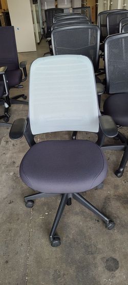 Steelcase Series 1 Chair