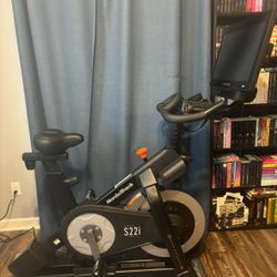 NordicTrack NTEXO2121 Commercial S22i Studio Cycle Exercise Bike