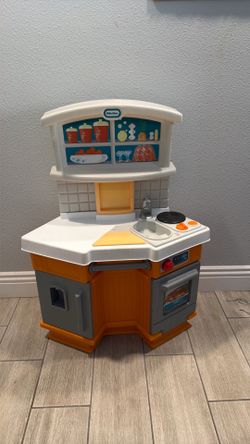 Little Tikes Home Grown Kitchen Play