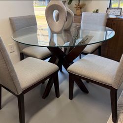 Glass Round Table , Dining Table 