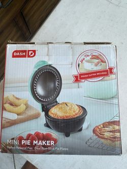 Dash mini pie maker