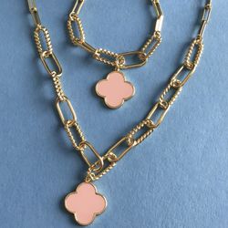 2pc Necklace + Bracelet Set- Gold/Paperclip w/ Pink Quatrefoil Dangling *Pickup Boca Raton