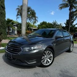 2018 Ford Taurus Limited 