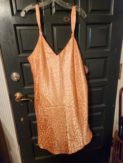 Valerie Steven's 1X Exotic Evening Nightie
