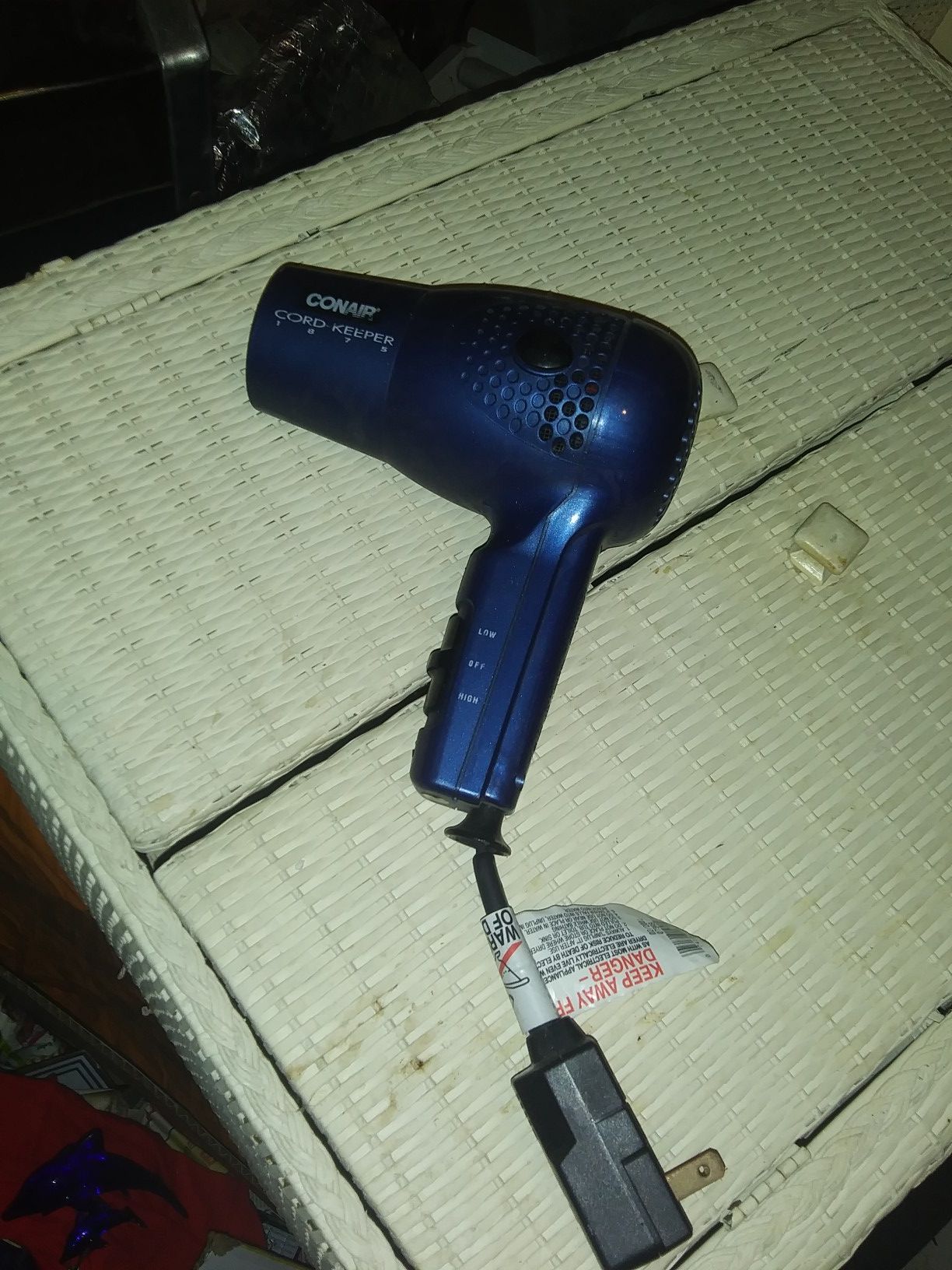 Conair Cord-Keeper Ion Shine Hair Dryer