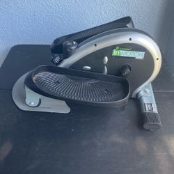 Stamina Inmotion E1000 Compact Lower Body Workout Strider Machine, Silver