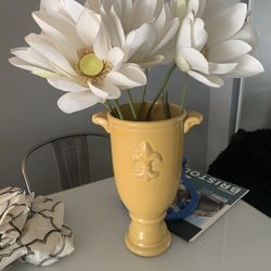 Designer Vase With Artificial Flowers 