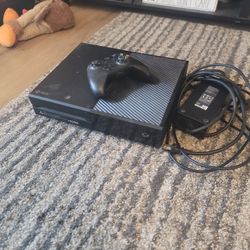 X Box 1 Controller And Hdmi Cable 