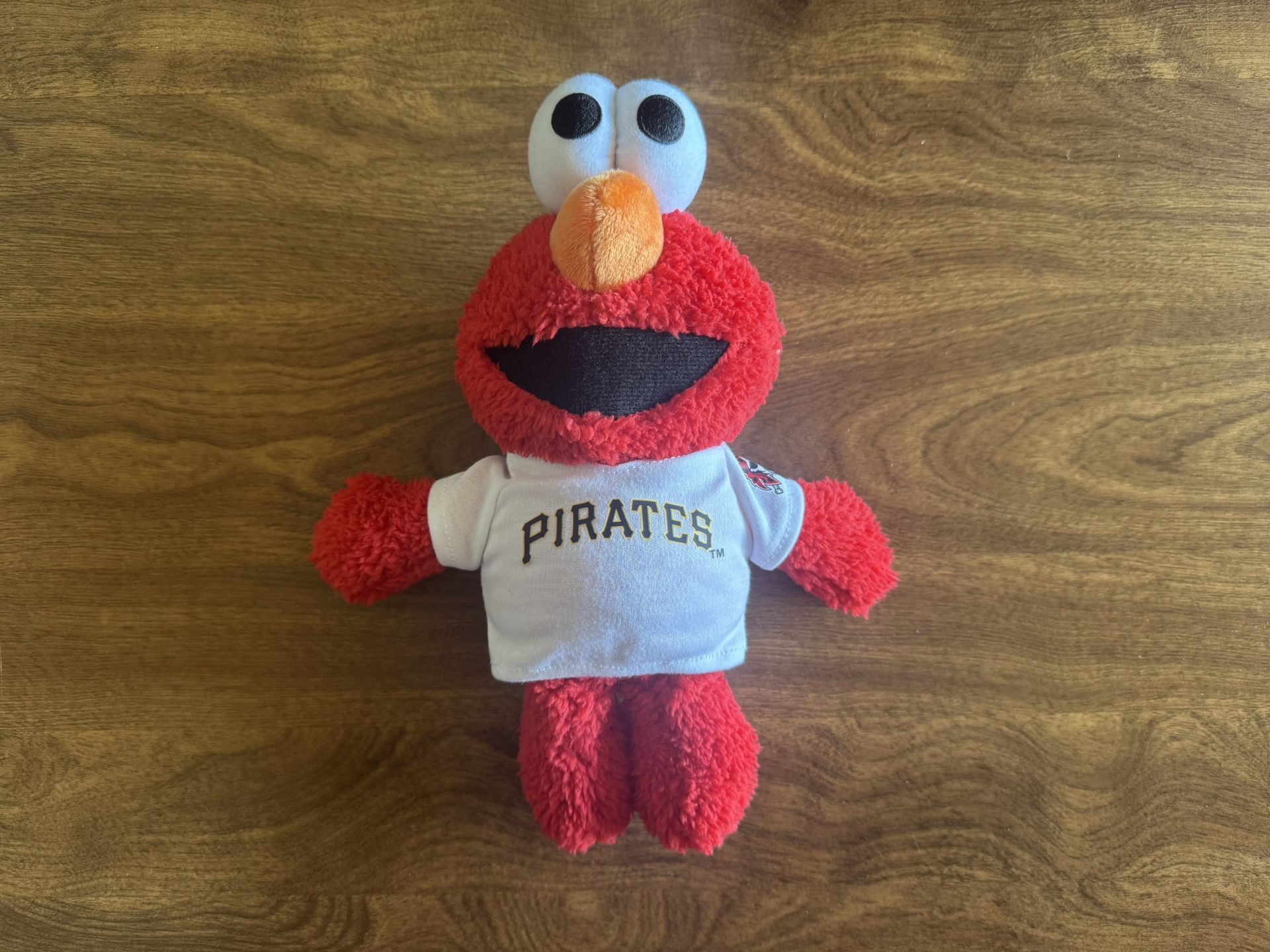 Pittsburgh Pirates Elmo Plush 10" Sesame Street SGA 7/3/22 MLB Stadium NEW