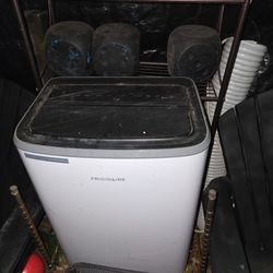 6000 BTU FRIGIDAIRE PORTABLE AC AIR CONDITIONER