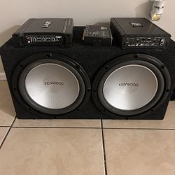 Car audio set (2 amps , 1 Eq and two 12s) PRICE IS NEGOTIABLE