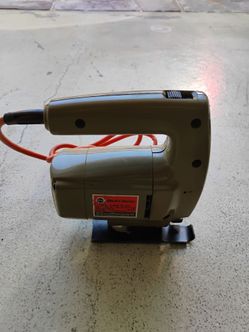 Black and Decker gig saw