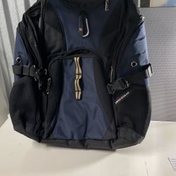Swiss Gear Laptop Back Pack   12-17” Laptops New Never Ben Used 