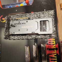 Pc Parts. Gigabyte Rtx 3050 OC 8GB, 3 Sticks Of T-force VulcanZ Ram  & A Intel I-5 Processor Make A Reasonable Offer