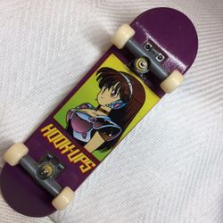 Tech deck HOOK-UPS Jeremy Klein Anime Dream Girl 2006 Finger Board Collectable 
