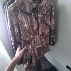 Size Large 