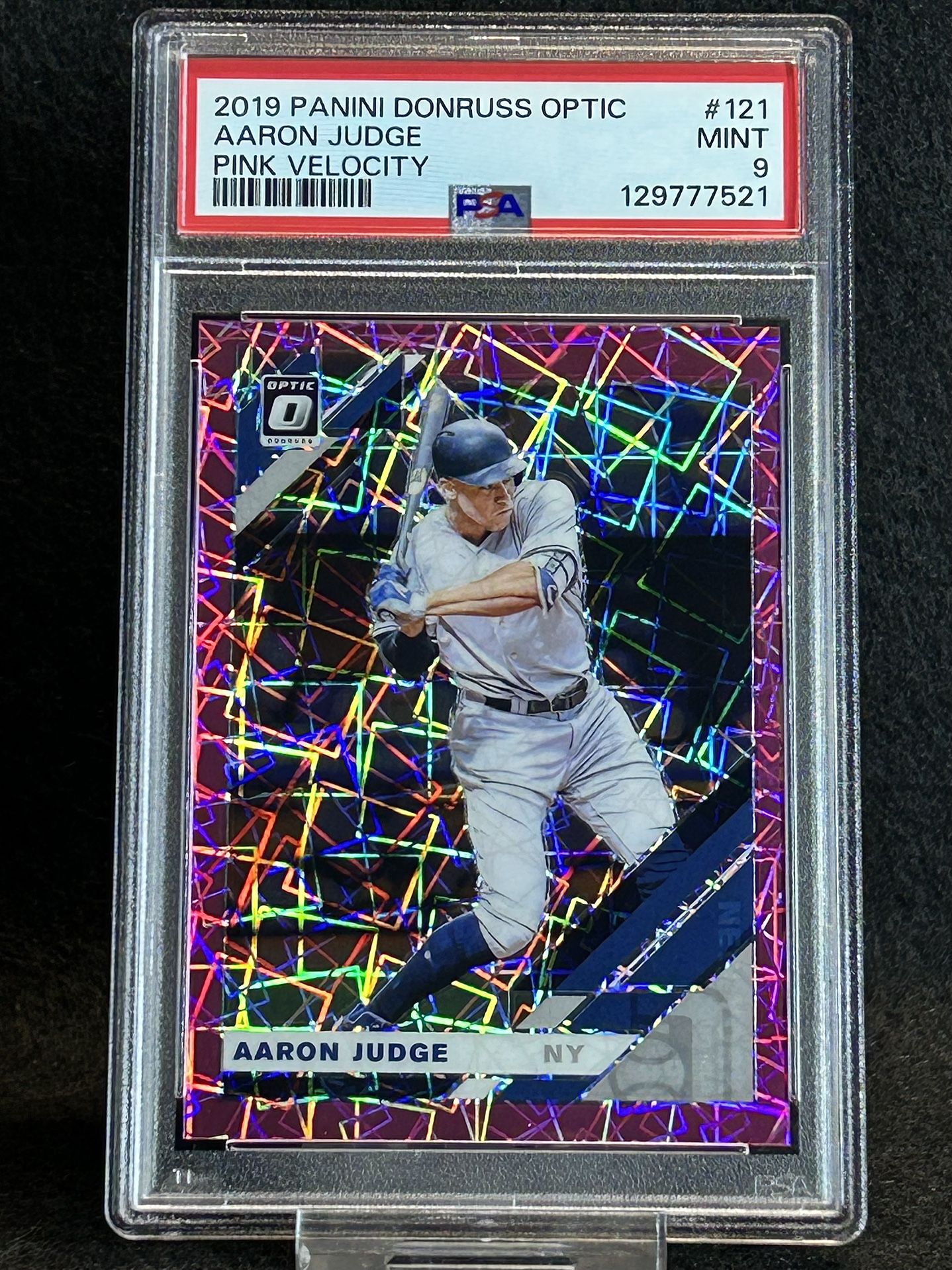 2019 Donruss Optic 💥 Aaron Judge 💥 Pink Velocity Prizm /199 PSA 9 Mint 💎 - New York Yankees