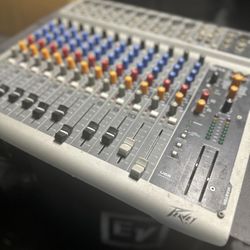 $150 For Peavey Mixer And Snake