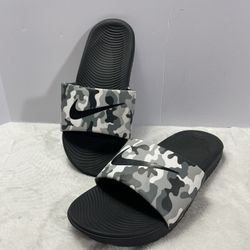 Nike Kids Kawa Slide Print 819358-008 Slip On Black Gray Slides Size US 3Y