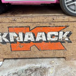 knaack tool box