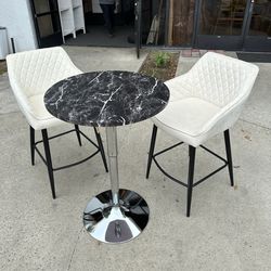 Brand New Height Adjustable Swivel Round Bar Table with 2 Barstools