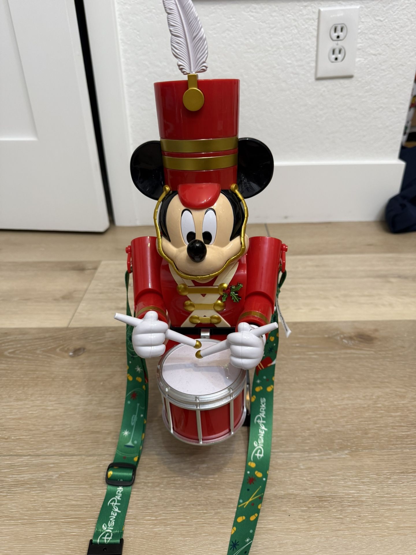 2024 Disneyland Mickey Christmas Cup