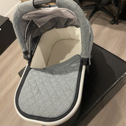 Uppababy Bassinet With Extra Textiles 