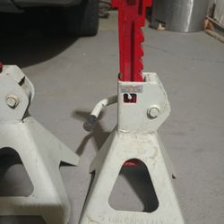 Jack stand