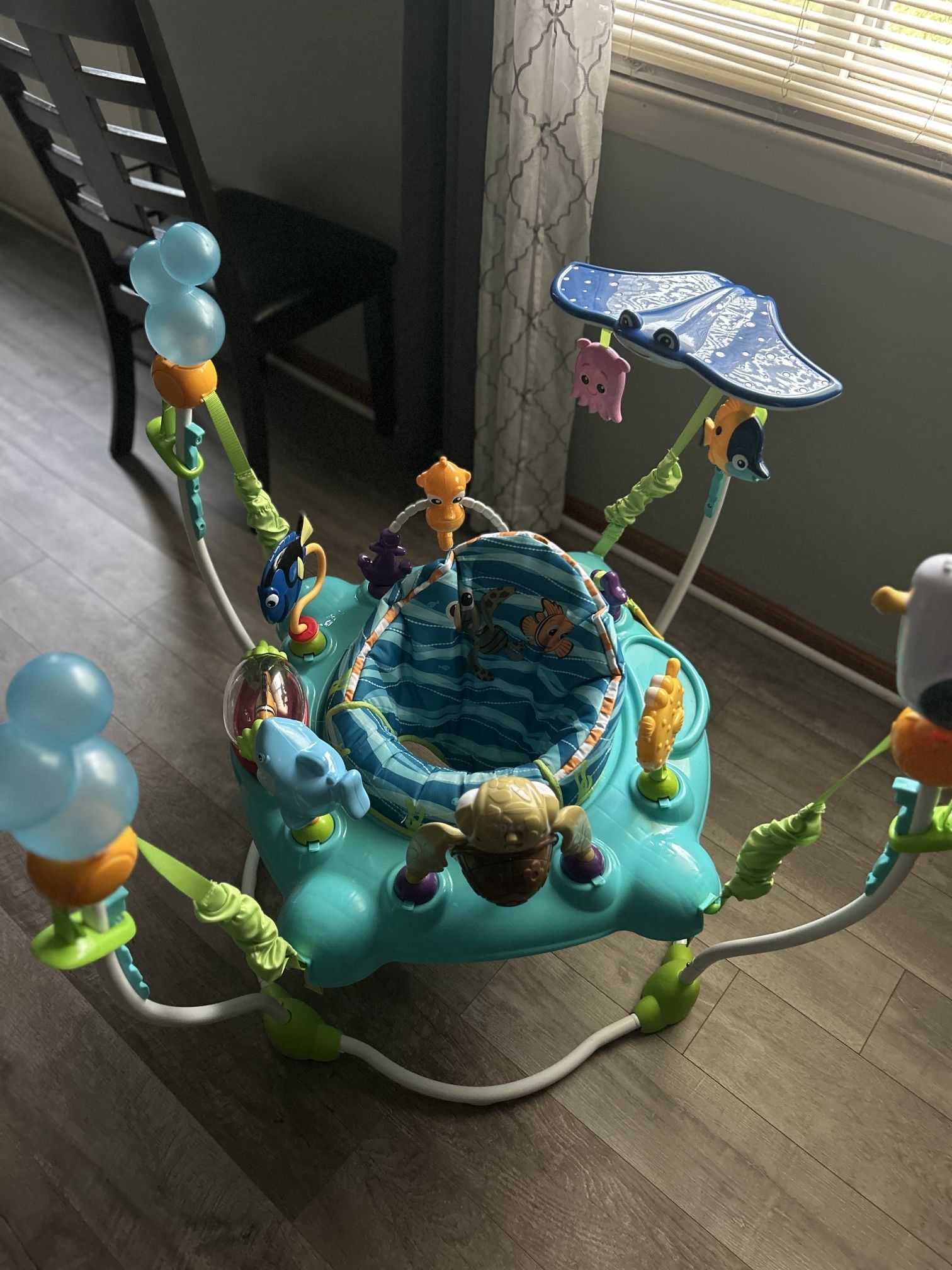 Disney finding Nemo Jumper