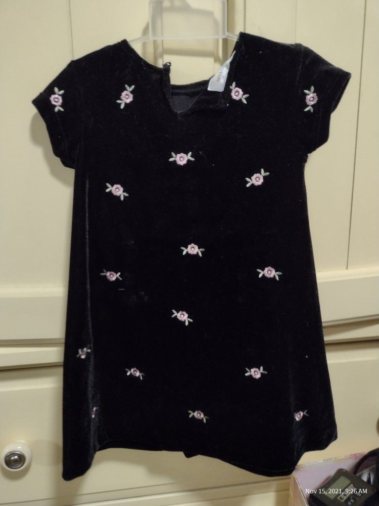 18 Mo Velour Black Dress With Pink Roses With Shoes