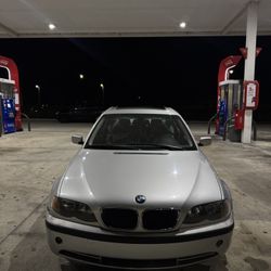 2005 BMW 330i