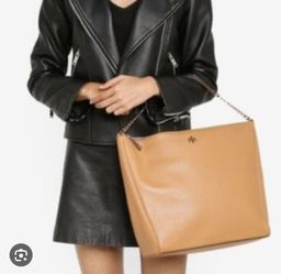 Tory Burch Carter Slouchy Hobo Bag for Sale in Anaheim CA OfferUp