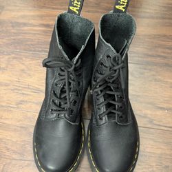 Doc Marten Boots