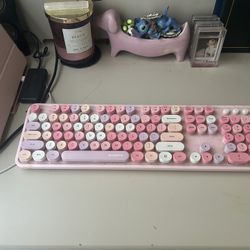 Cute Computer Keyboard - Pink W/ Pink mouse! 