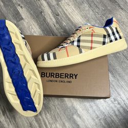 Burberry Shoes Brand New Sneakers With Box And Dust Cover 