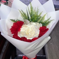 Simple Bouquet For Any Occasion. Mother’s Day, Valentines, Etc.