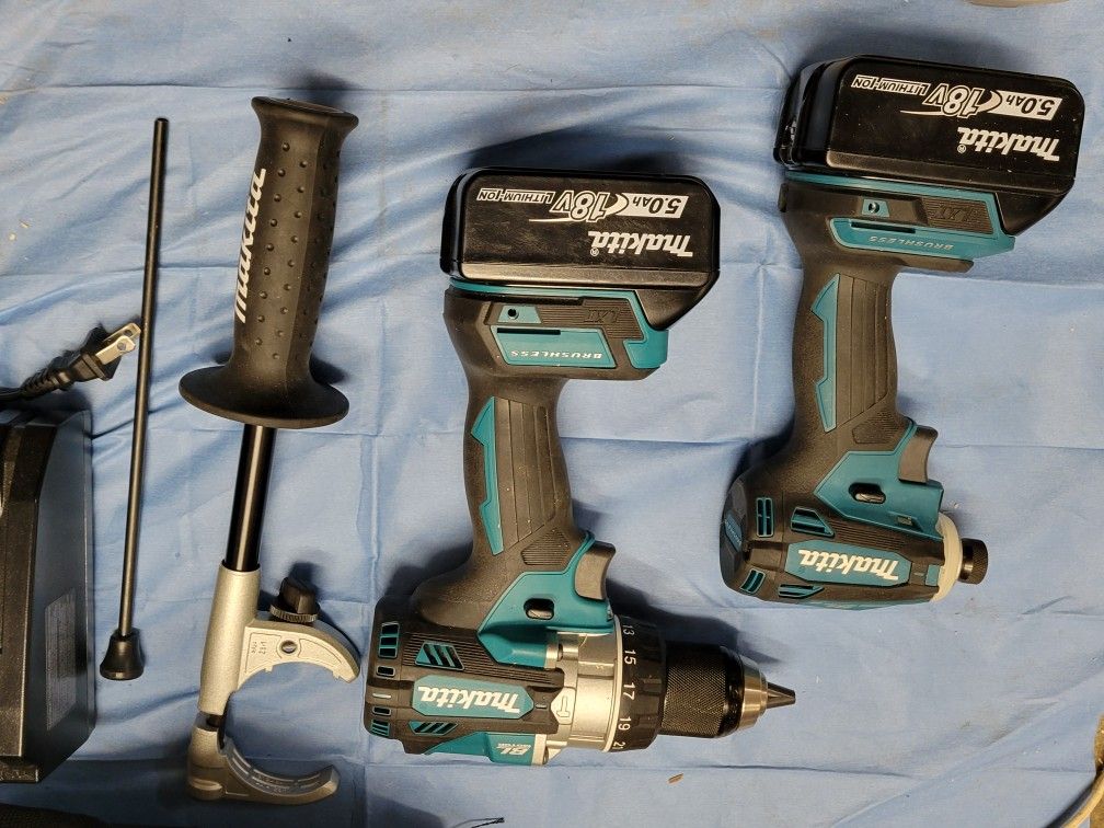 Makita Drill Combo Set - XPH14,XDT19 Brand New Never Used