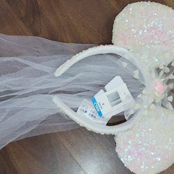 Bridal Mickey Mouse Ears With Veil